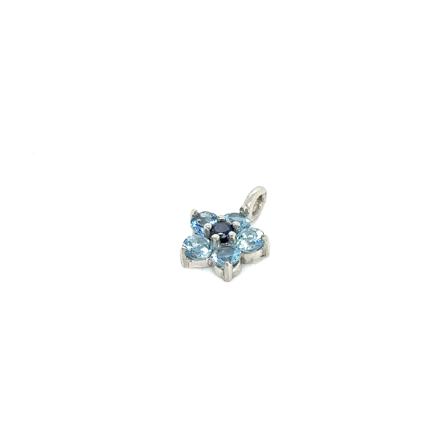 ENTREGA INMEDIATA / Dije Flor Grande / Aguamarina con Zafiro / Oro blanco 14k