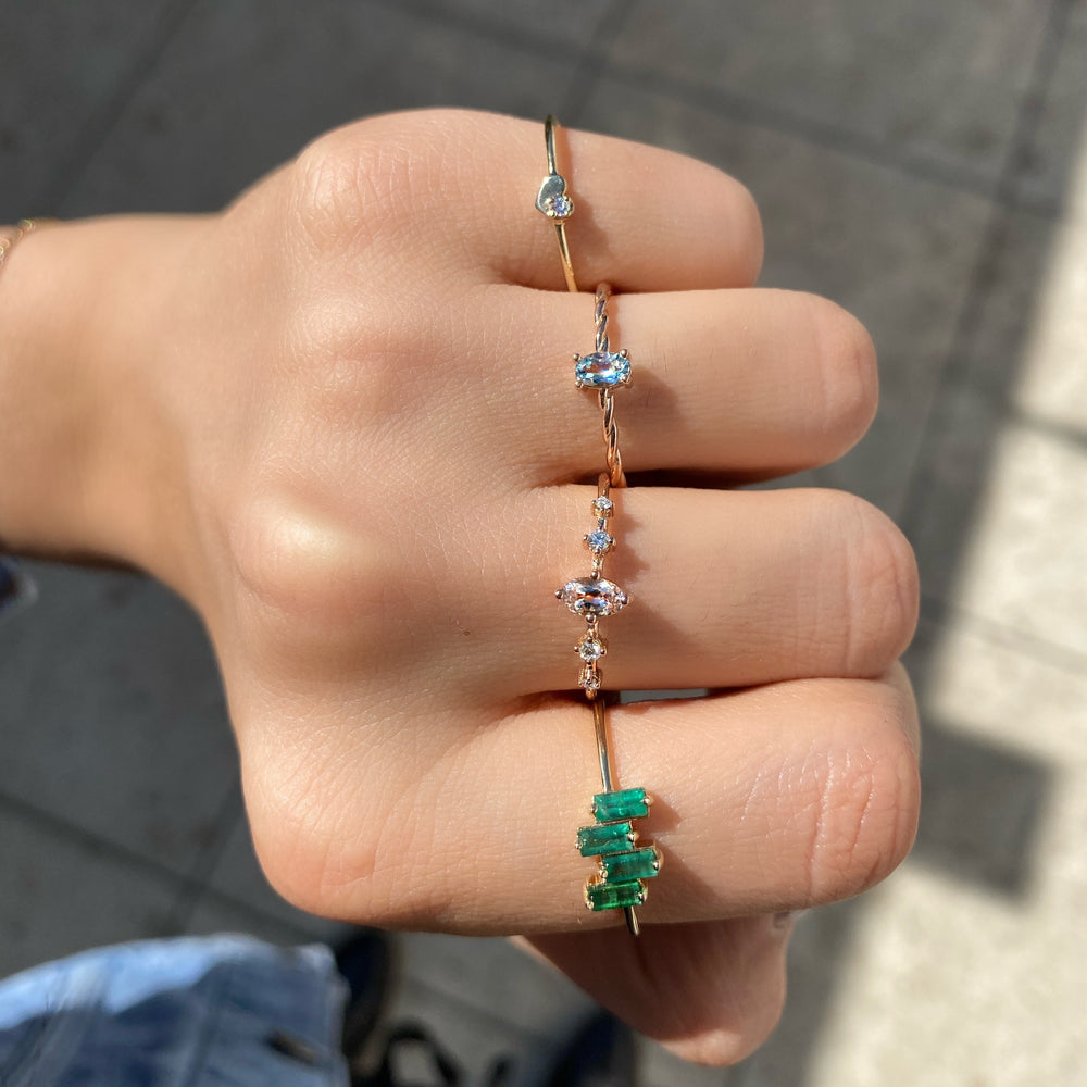 
                      
                        Anillo Tiana
                      
                    