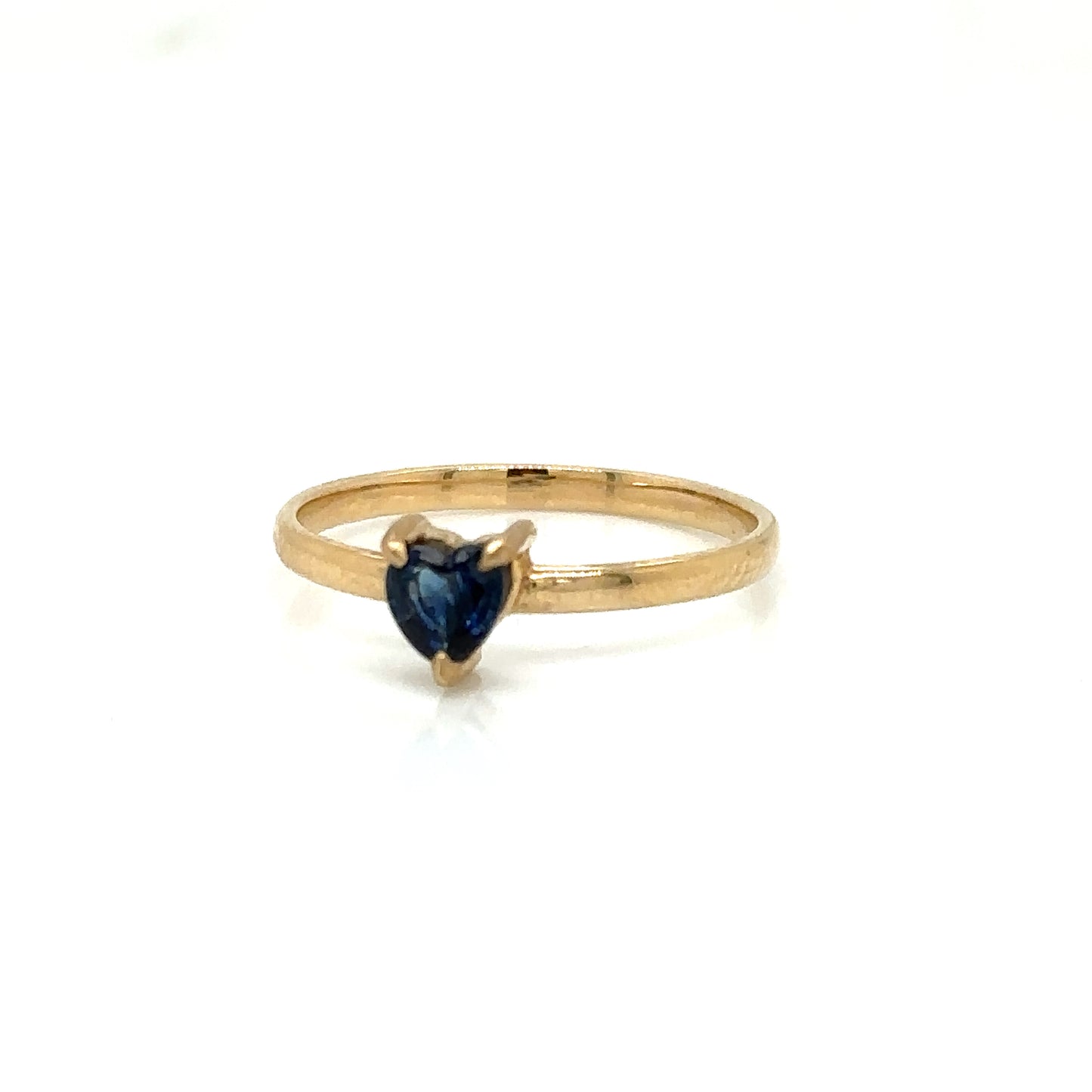 ENTREGA INMEDIATA / Anillo Solitario de Zafiro Corte Corazón / Oro Amarillo 14k / Talla 7