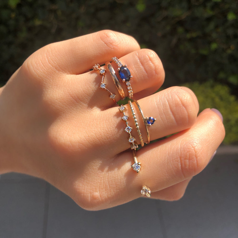 
                      
                        Anillo Elsa
                      
                    