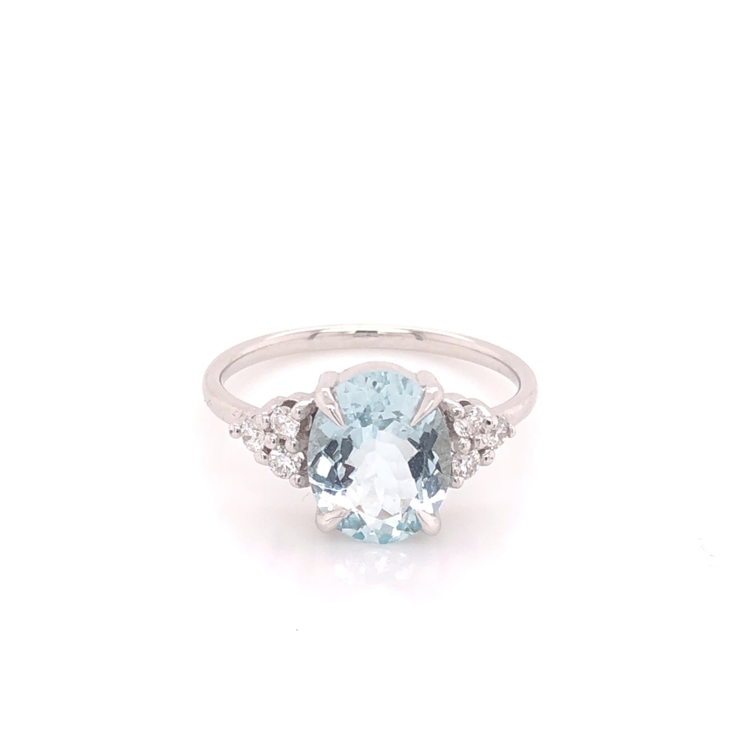 Oval Aquamarine Ring with Diamonds (single piece)