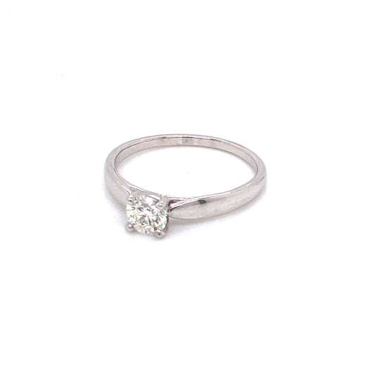 SINGLE PIECE / Engagement ring with 0.40ct diamond with GIA certificate
