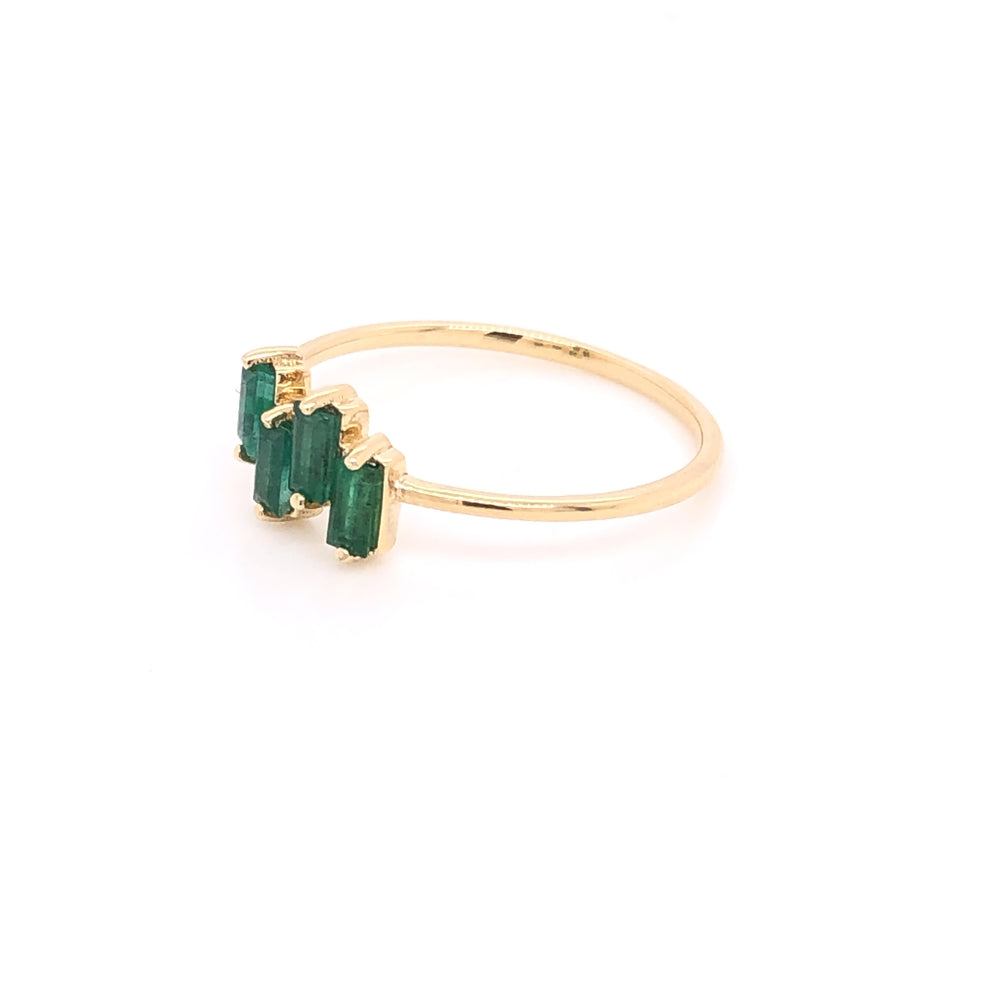
                      
                        Anillo Tiana
                      
                    
