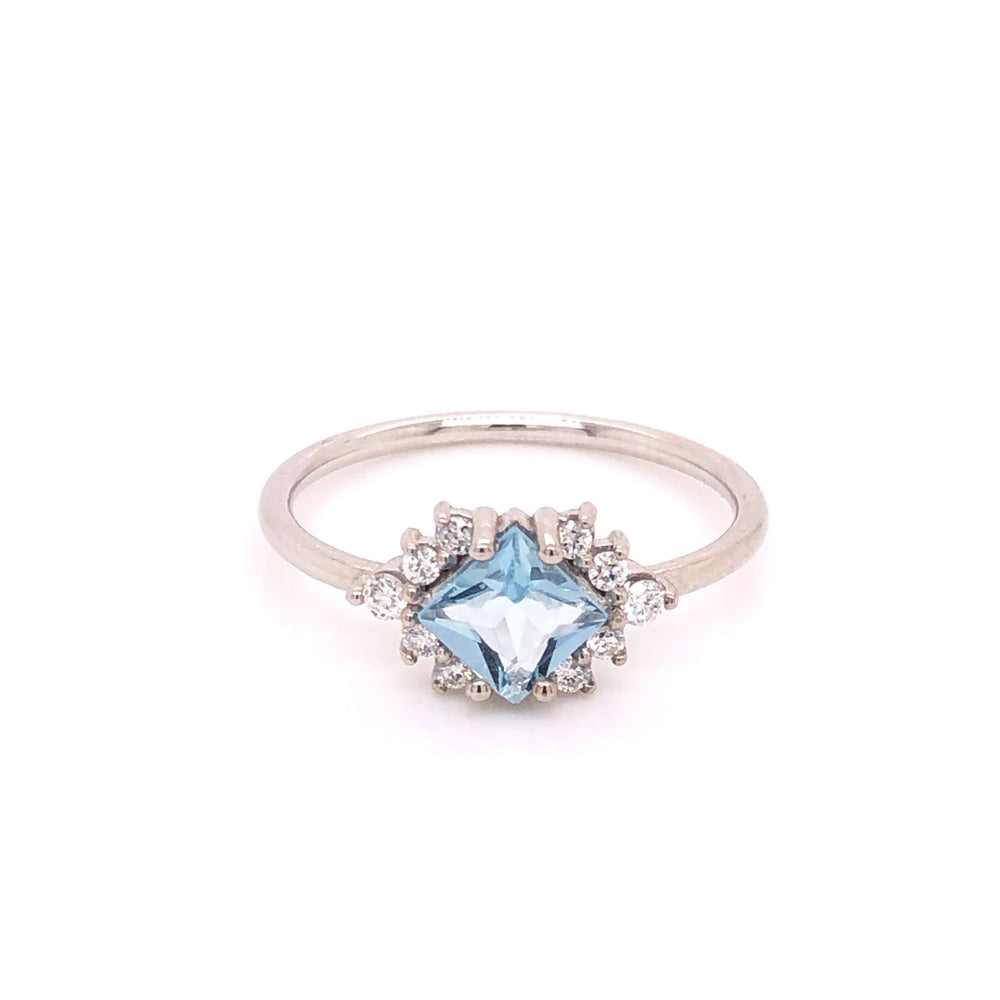 
                      
                        Anillo Anastasia
                      
                    