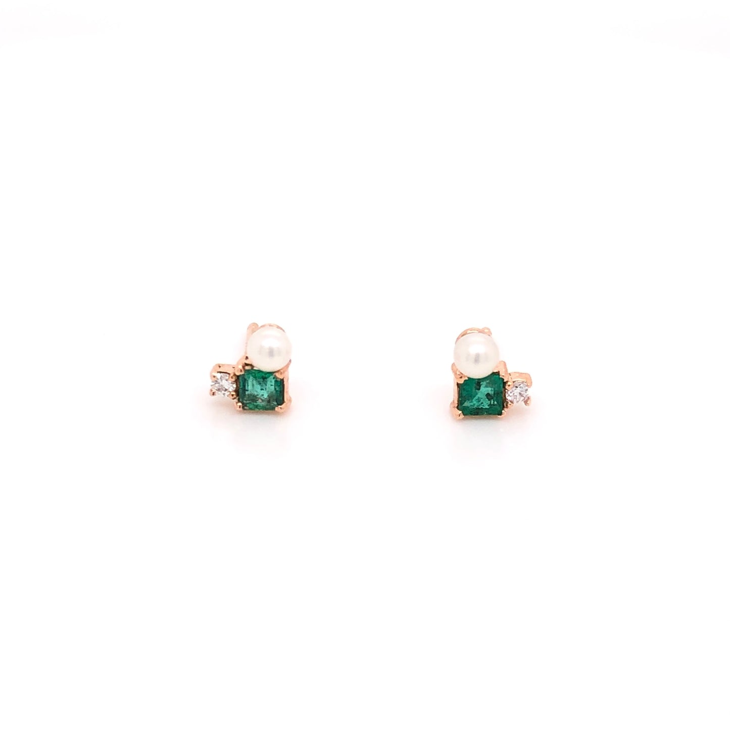 Daniela Earring with Emeralds, Diamonds and Pearls