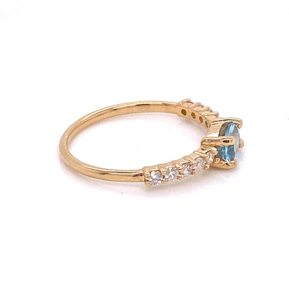 
                      
                        Anillo Arya
                      
                    