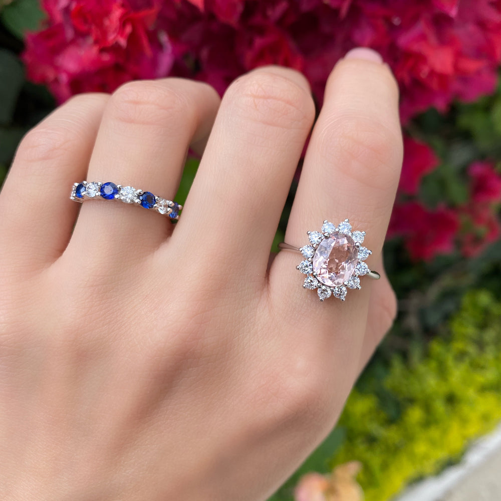 
                      
                        Anillo “Kate” de Morganita con Diamantes
                      
                    