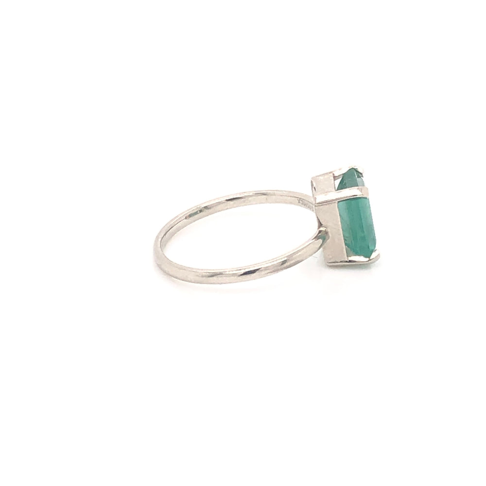 
                      
                        Emerald Solitaire Ring White Gold
                      
                    